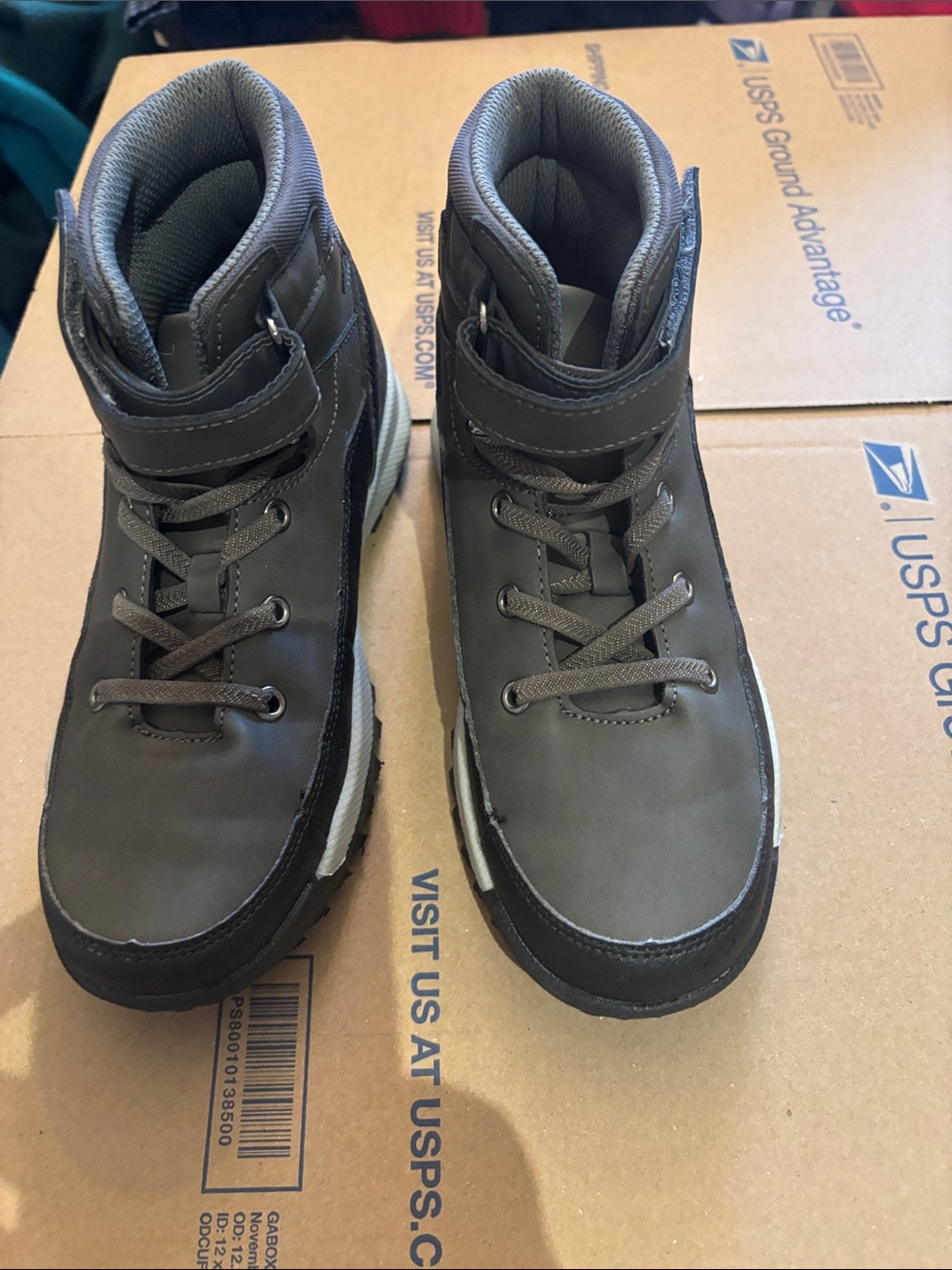 NWOT Xray Kids Grey High-Top Boots